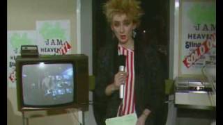 The Toy Dolls - She Goes to Finos