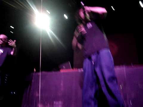 Ajs Nigrutin & Timbe - Uno Due Tre @ Club Colosseum