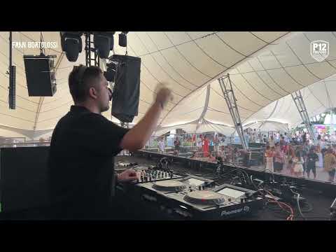 Fran Bortolossi live @ P12 - Carnaval 2022 - Florianópolis - Brasil.