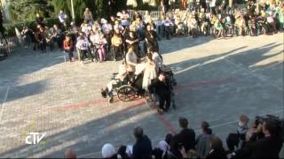 Children dancing "Pie Jesu" by Jackie Evancho to Pope Francis. October 2016