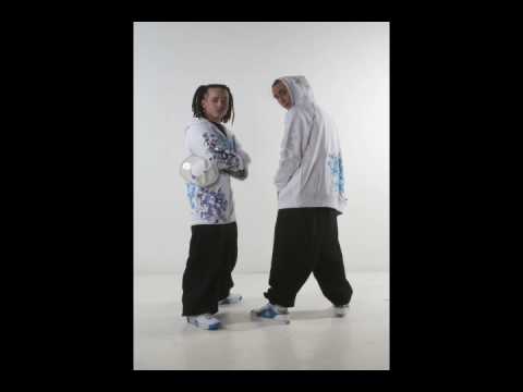 Emilush & Caustic - On the floor