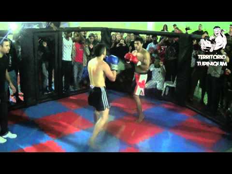 Amaury vs Erickson - 3º Open Dragão Branco de Muay Thai