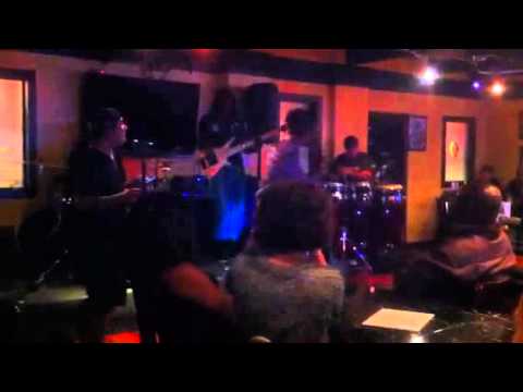 Aquile "Ordinary People" LIVE @ The Q