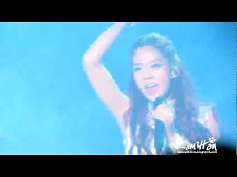 120331 Seungyeon - STEP @ Taiwan FM (FanCam)