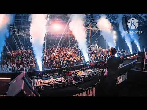 KAAZE vs. Zombie Nation vs. Kanye West - Maneater vs. Kernkraft 400 vs. AOTL (KAAZE Mashup)