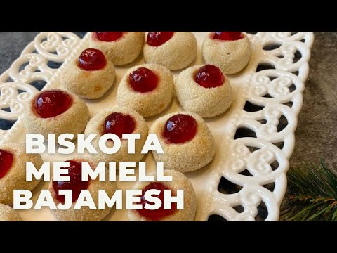 Video thumbnail: Ëmbëlsira pa Gluten – Biskota të Buta me Miell Bajameje