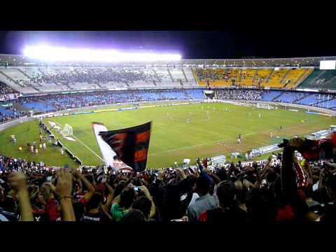 Torcida explode após mais um gol - Flamengo 3x1 Atlético Mineiro