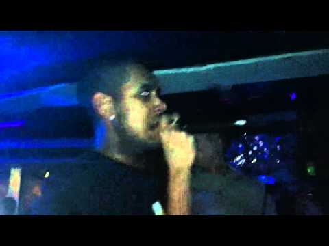 Rowney b2b Propz with Younga Fox and Unknown Mc at tripswit