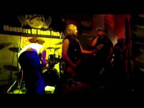 Stalingrad Pussies - Killing the whore (live in Soest 2016)