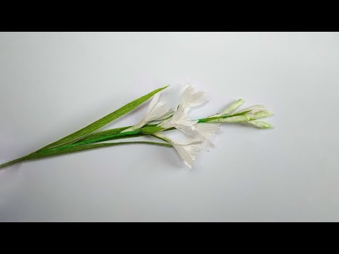 How to Make Tuberoses From Crepe Paper