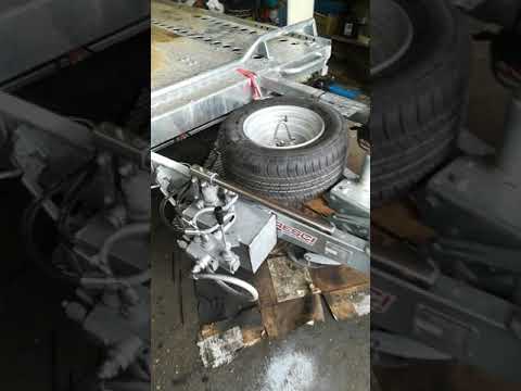 download lagu mp3 mp4 Cresci Rimorchi Srl, download lagu Cresci Rimorchi Srl gratis, unduh video klip Cresci Rimorchi Srl