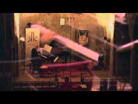 Klasik Keyifler 2015 -Composers Cauldron - Reuben de Lautour 'Absent Present' ( 2013)