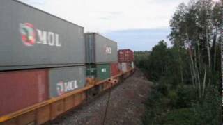 preview picture of video 'Northbound CP Intermodal near Wanup'
