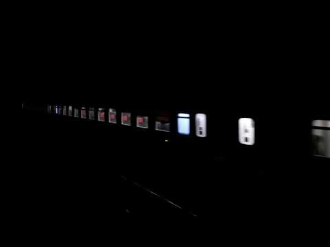 IC 522 L'ultimo treno della giornata ( h 23:38)