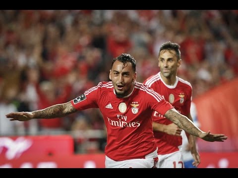 Amazing Backheel Goal lKonstantinos Mitroglou / Benfica 3 - 1 Arouca