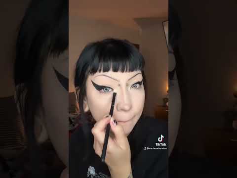 simple eye makeup #gothmakeup #makeuptutorial #tutorial