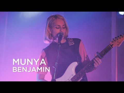 Munya Benjamin First Play Live