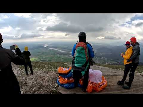 Easter paragliding trip to Lijak, Slovenia and Meduno 2023