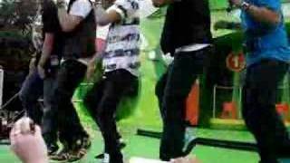 Menudo performing Move (Chicago)