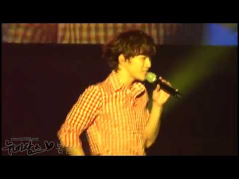 [준호직캠] 120804 어떡하죠 (cr.봄날)