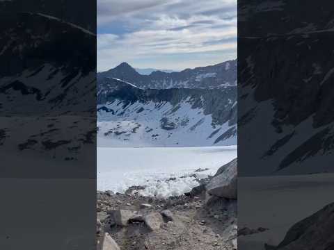 Ontop of the world on the Pacific Crest Trail🏔️
