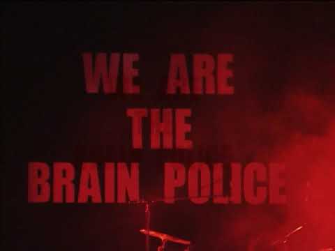 ピーター・シュナイダー:「私は『警察の通報』を聞いて育った」