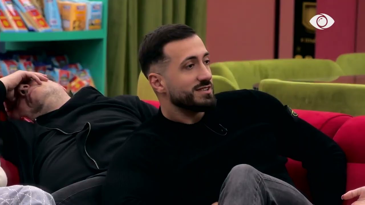 “Plakaruqe”/ Vijon debati i ashpër mes Jozit dhe Rozanës: Kam aftësi 10 herë më shumë se ty