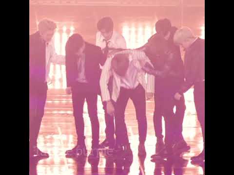 are they helping taehyung when he faint 💜