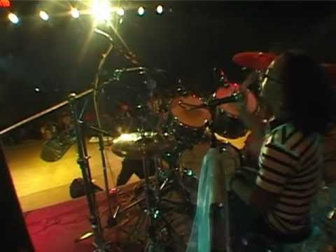 Ambondrona - Averiko - Live au Palais des Sports - 2010