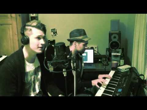 Fossil - Original song by Marky Hartley - Feat Mr Kid on Keys (Acoustic Jam)
