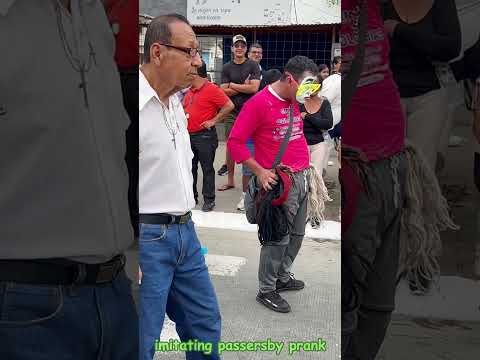 Imitating passersby prank 😂😇🤣 #funny #happy #prank #imitation #fyp #viral #usa #funnyvideos #joy