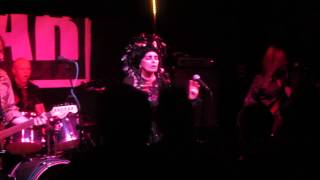 Lene Lovich    "Bird song" live at Zanzibar Liverpool 7 march 15