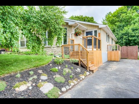 JUST LISTED! Beautiful Bungalow for Sale in Kitchener!