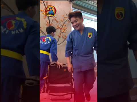 Khi dẫn võ gặp xe bắt cóc kiểu? | Vovinam Mãi Đỉnh  #vovinam #vovinamvietvodao #vothuat #vietvodao