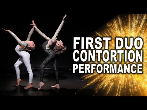 MY FIRST DUO CONTORTION PERFORMANCE!