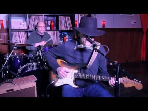 Tony Joe White - "The Gift" (Live)