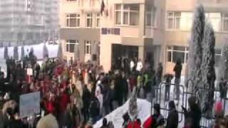 cerb movileni in curte la Lucica C si datini la Pascani 2011 partea aII a