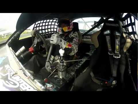 Mad Mike RX7 Qualifying Lap - Raw Onboard - D1NZ Grand Final, Hampton Downs 2012