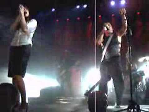 Bela B y los Helmstedt "Leave"