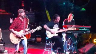 Lucero - I Woke Up In New Orleans (Live)