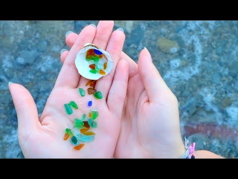 download lagu mp3 mp4 Tiny Sea Glass, download lagu Tiny Sea Glass gratis, unduh video klip Tiny Sea Glass