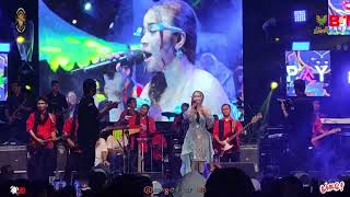 Download lagu DIBALIK PENANTIAN @TASYA ROSMALA @KONSER MARDATILA GROUP JL. LONTAR RAYA - TANAH BARU - BEJI, DEPOK mp3 Download lagu DIBALIK PENANTIAN @TASYA ROSMALA @KONSER MARDATILA GROUP JL. LONTAR RAYA - TANAH BARU - BEJI, DEPOK mp3