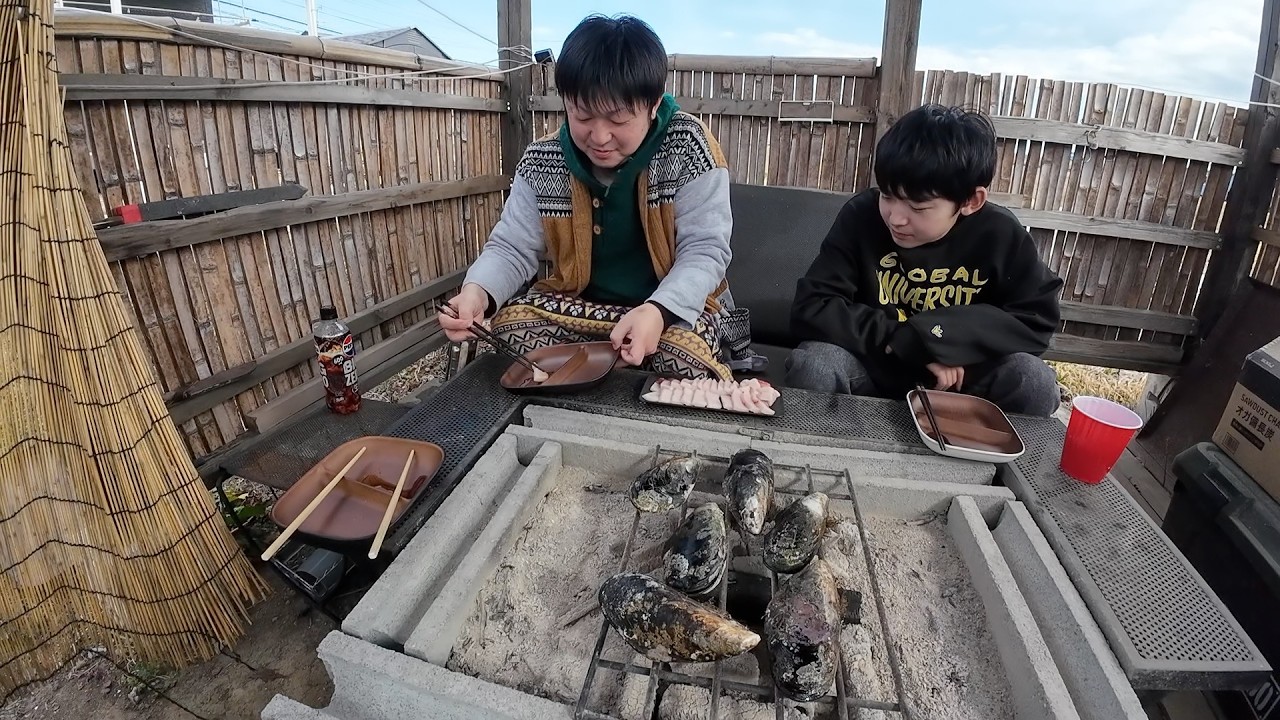囲炉裏でムール貝焼いてメカジキ大トロ食べてお祝いです♡ 【祝2万人達成】