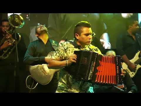 Castillo De Arena - Beto Zabaleta & Luis Jose Villa / En Vivo