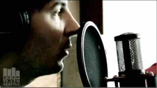 Phoenix plays "Playground Love"