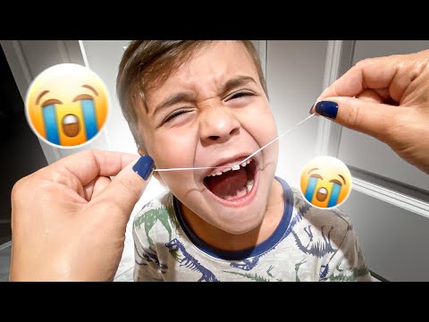 TIRANDO MAIS UM DENTE DO MARCOS - Família Brancoala