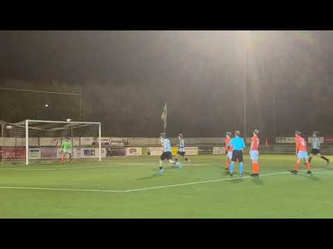 Eretreffer bij SHO O23 - Neptunus-Schiebroek O23