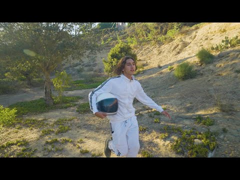 Sage Sam - Grass In Space (Official Video)