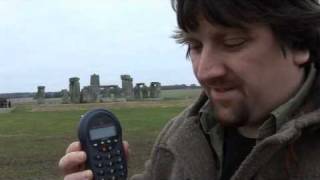 preview picture of video 'Danny Pensive visits Stonehenge'