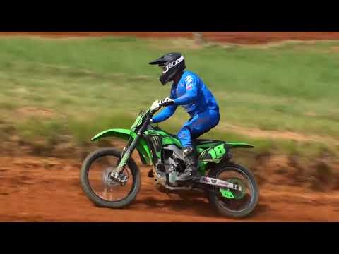 Disputa por uma vaga no pódio - Corrida da Intermediaria Especial Vx2 em Indaial SC